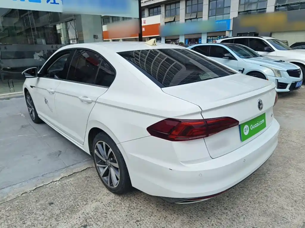 Volkswagen Bora — миниатюра 5