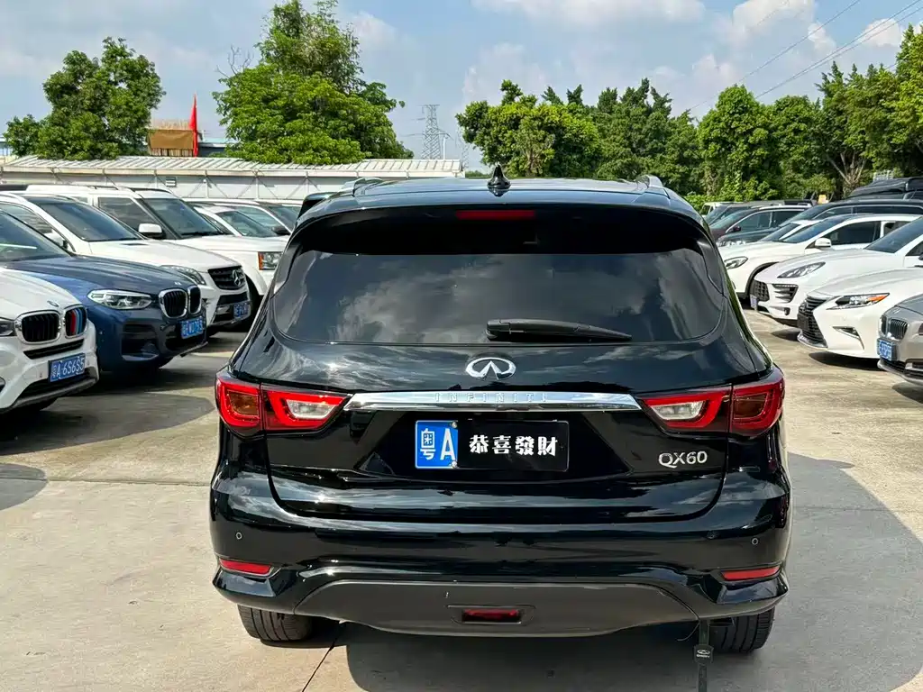 INFINITI QX60