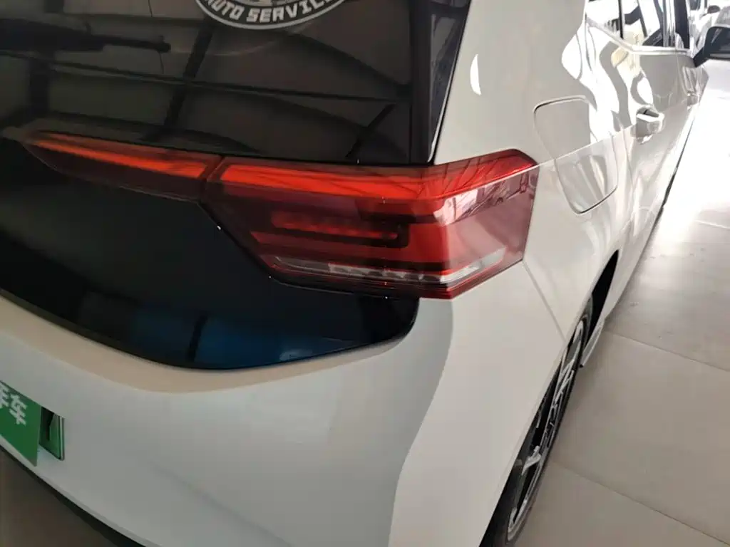 Volkswagen ID.3 — миниатюра 8