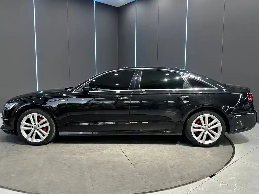Audi A6L — миниатюра 4
