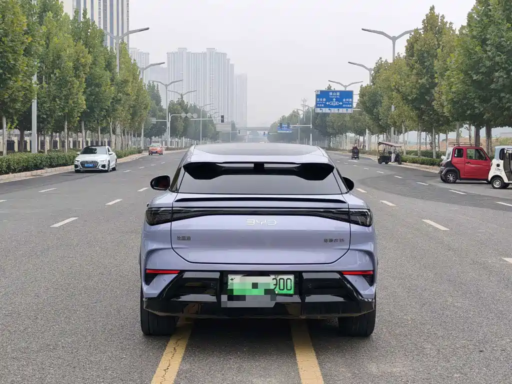 BYD Sealion 07 EV — миниатюра 8