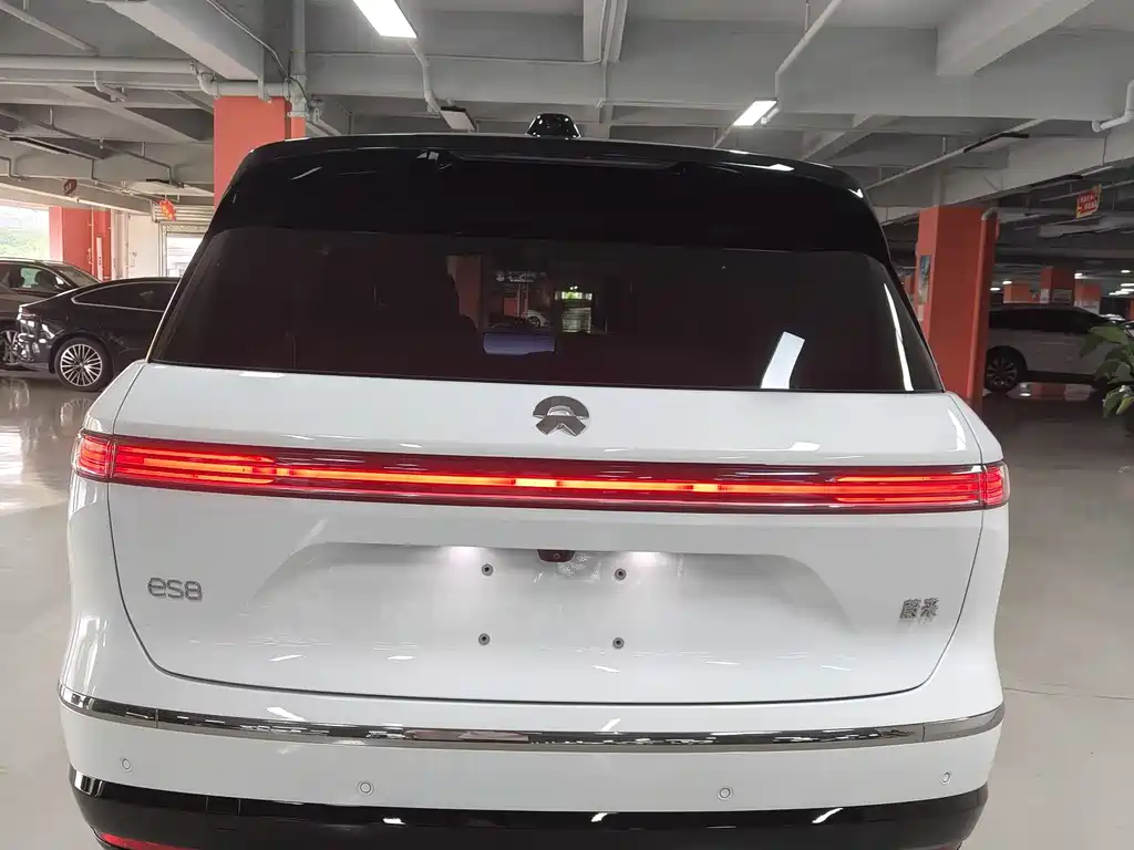 NIO ES8 2026 мест Executive Luxury