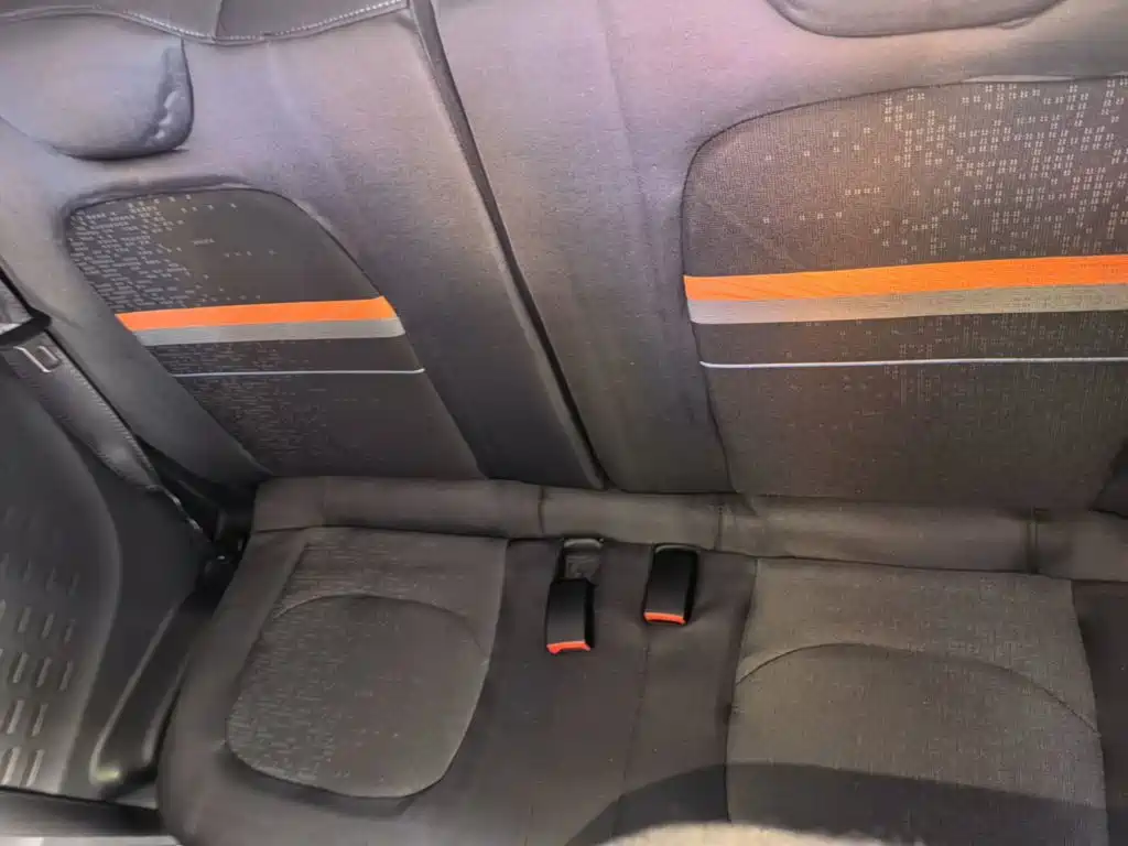 Wuling MINIEV — миниатюра 17