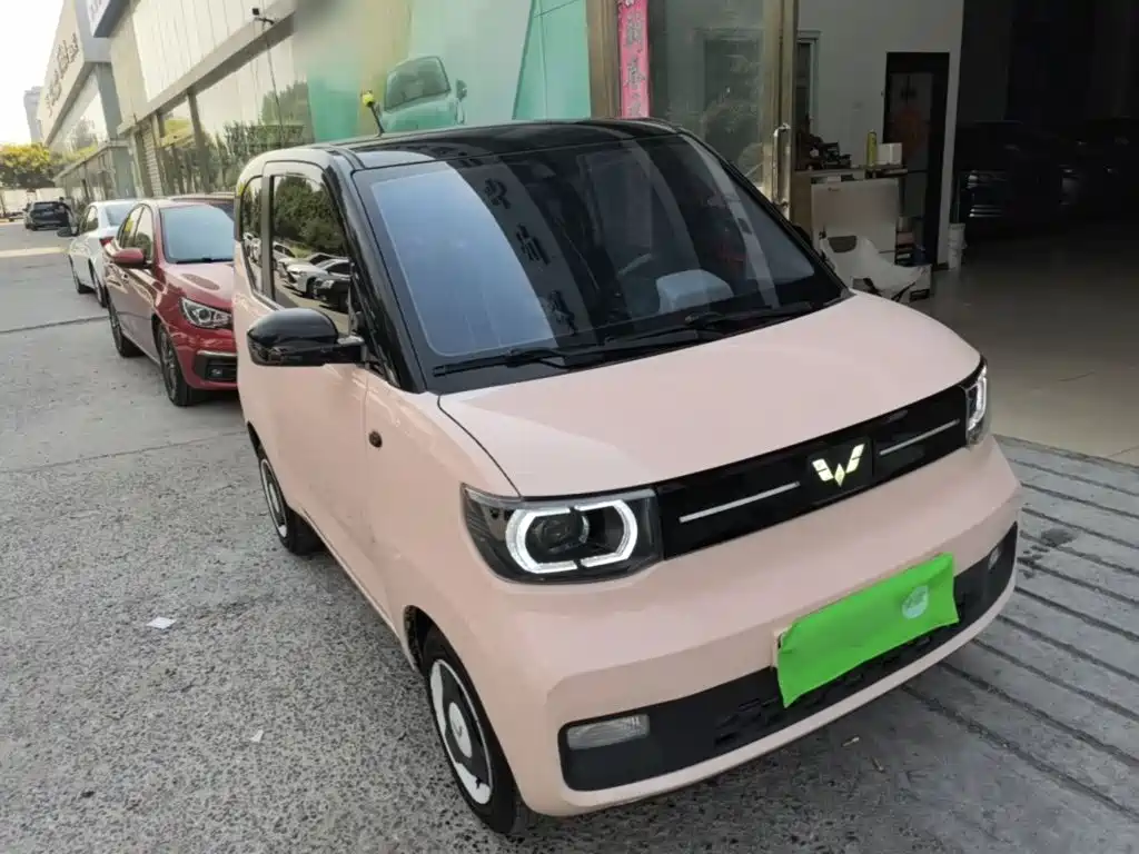 Wuling MINIEV — миниатюра 4