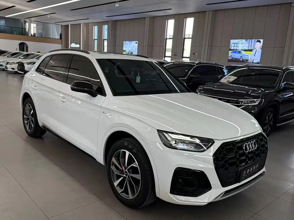 Audi Q5L 2024