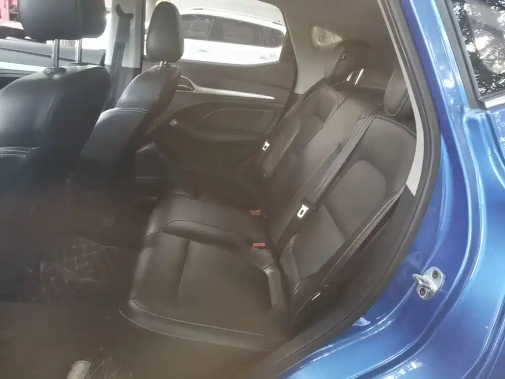 MG ZS — миниатюра 17