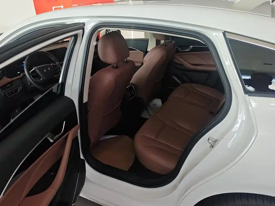 Bestune B70 — миниатюра 11