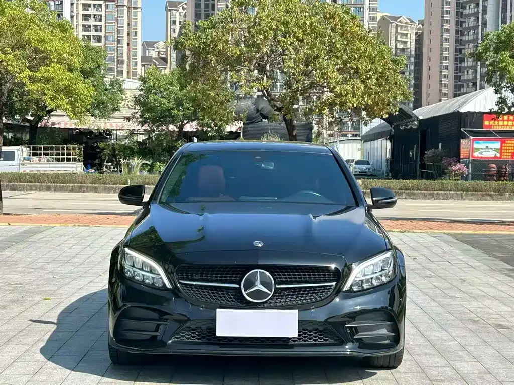Mercedes-Benz C-Class — миниатюра 2
