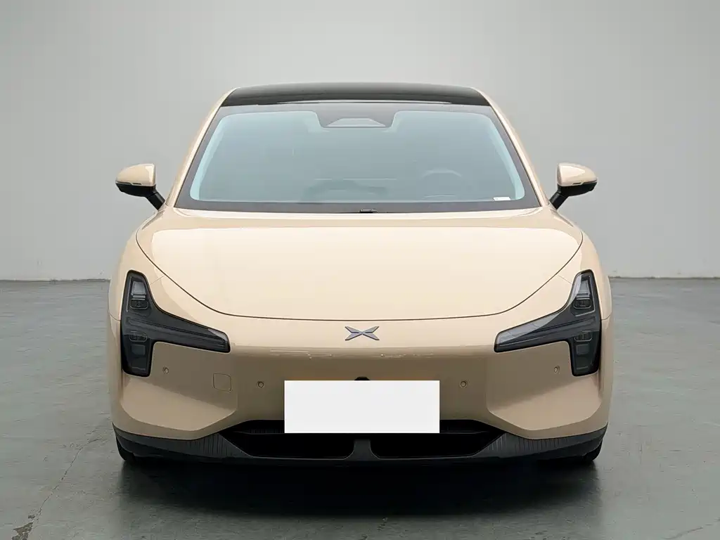 XPeng MONA M03 — миниатюра 2