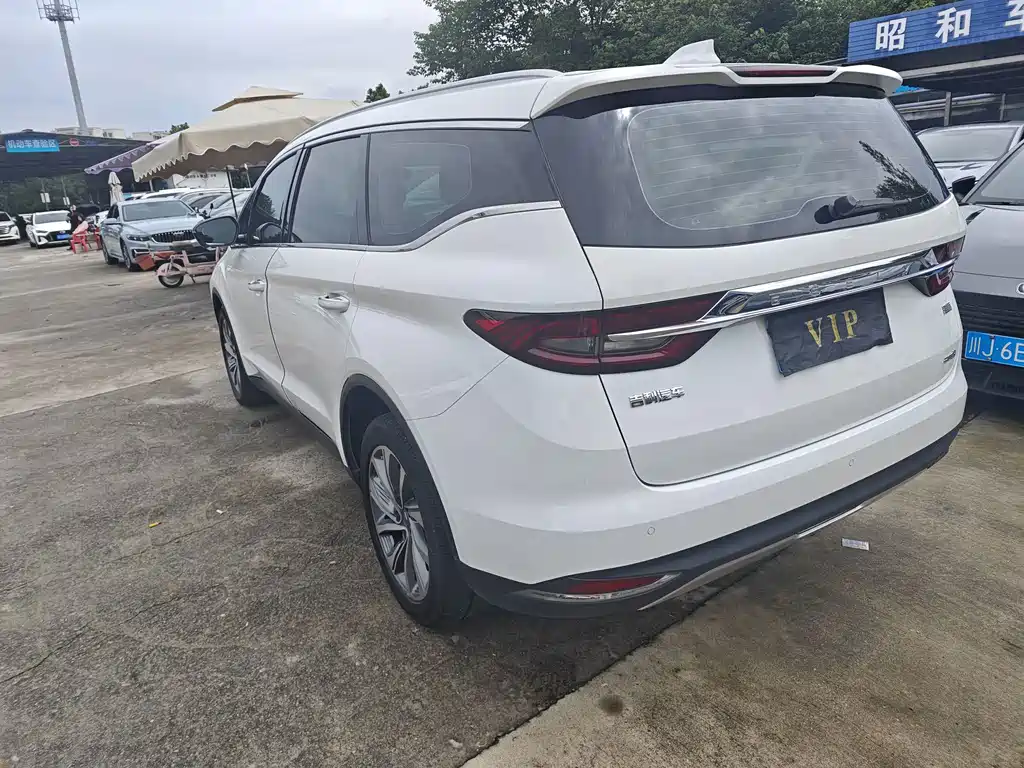 Geely Jia Ji — миниатюра 16