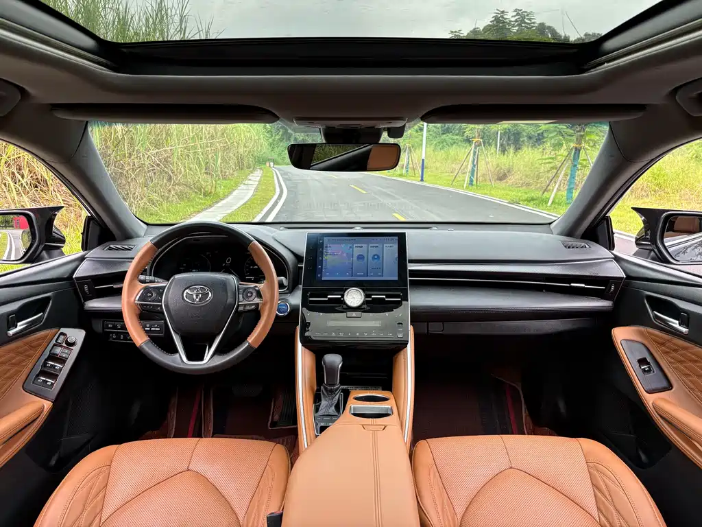 Toyota Avalon — миниатюра 6