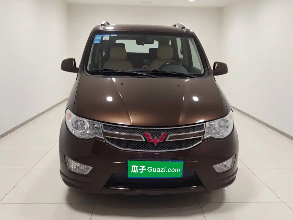 Wuling Hongguang — миниатюра 2