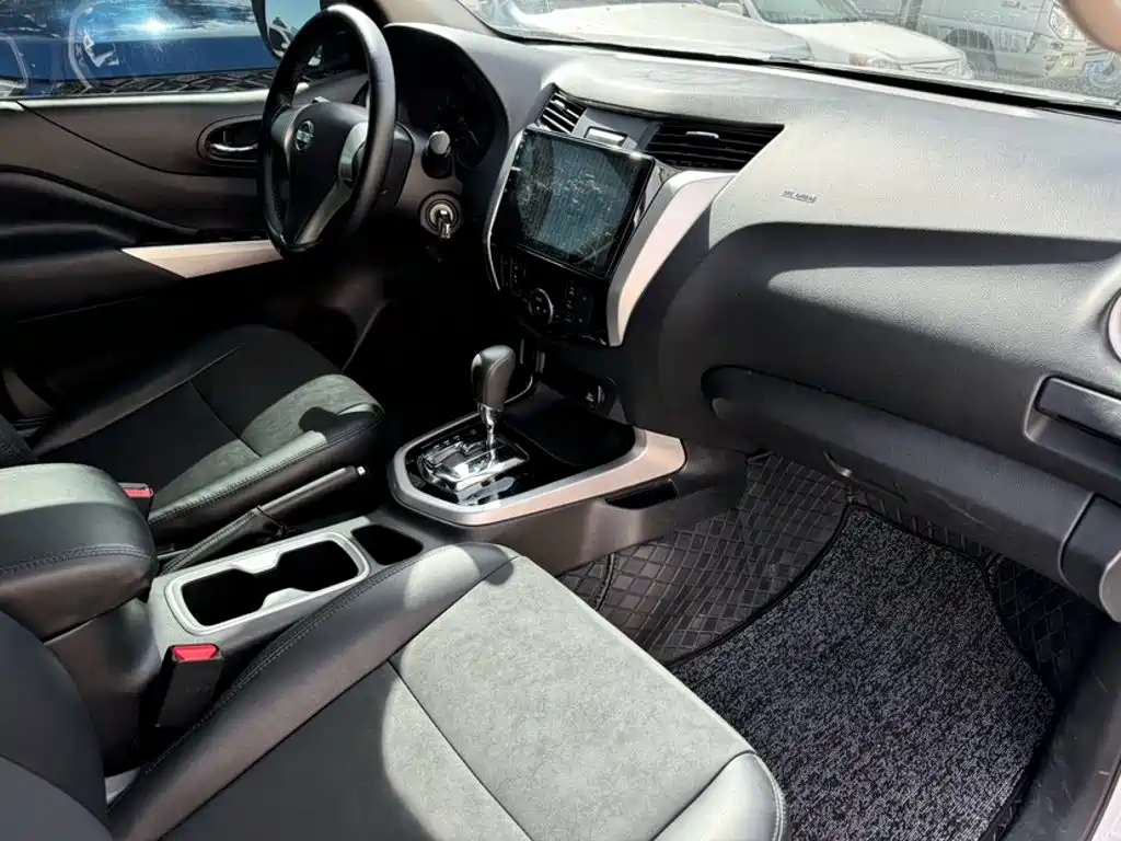 Nissan Navara — миниатюра 14