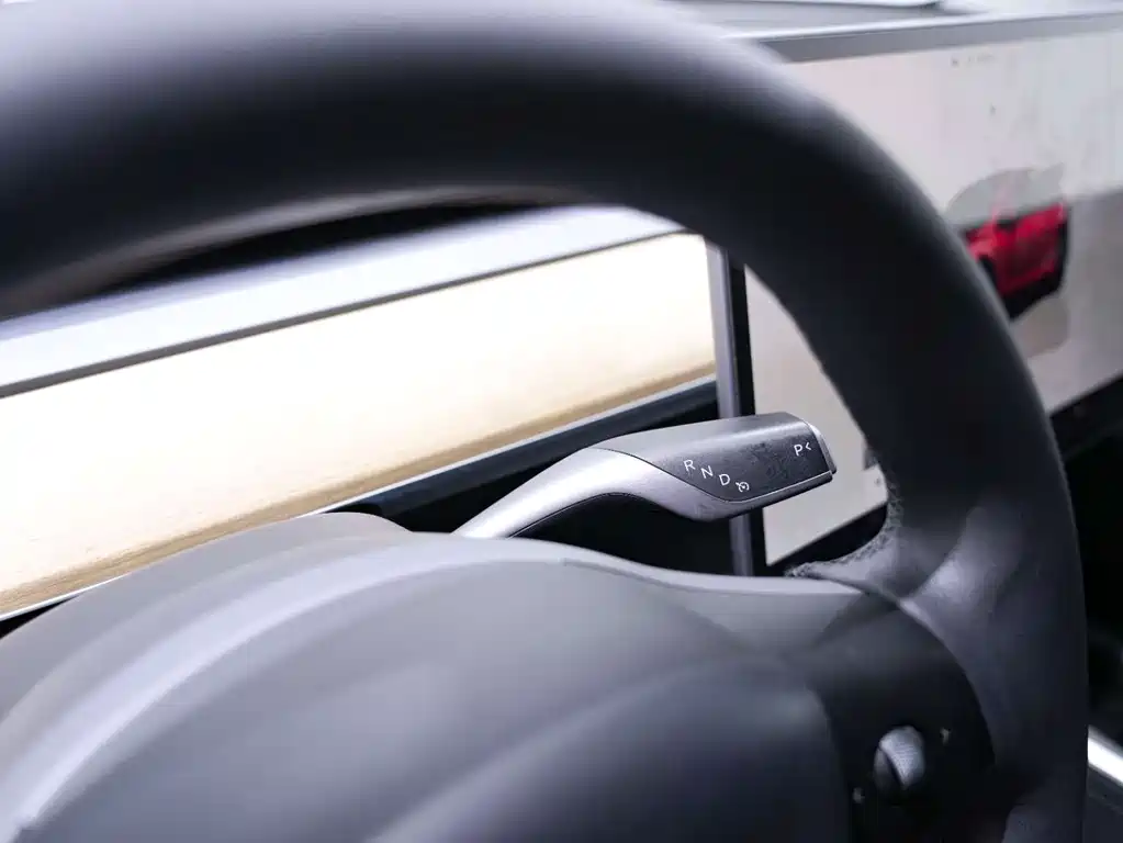 Tesla Model Y — фотографии объявления, Фото 23