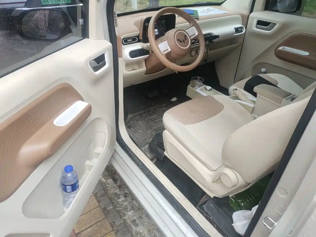 Wuling MINIEV — миниатюра 17