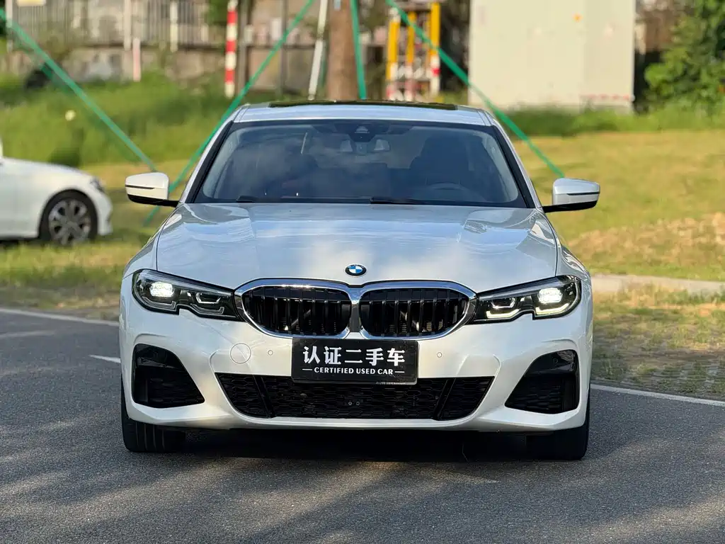 BMW 3 Series — миниатюра 5