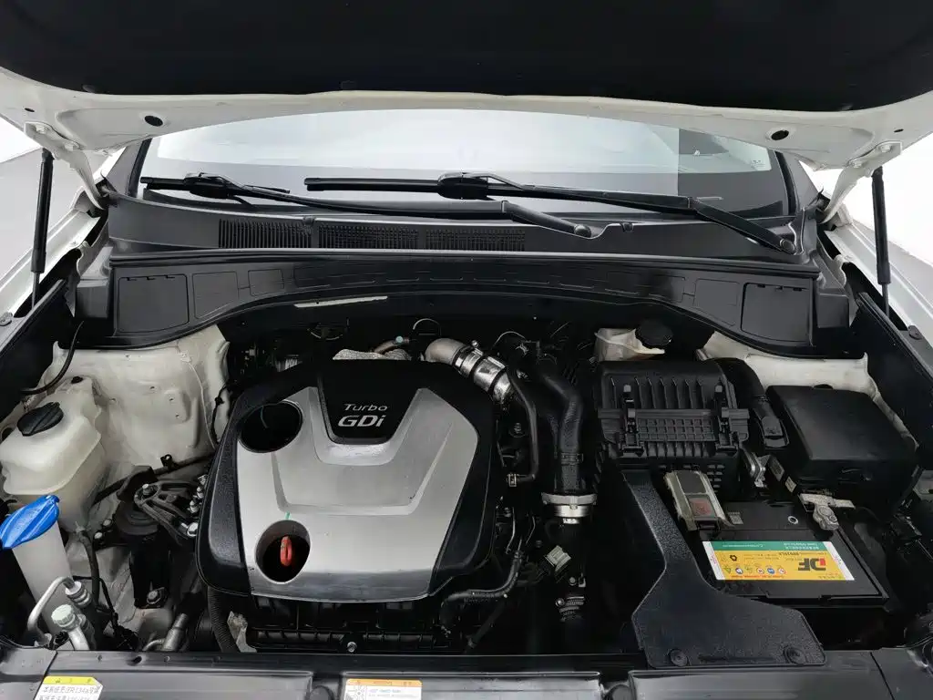 Hyundai Santa Fe — миниатюра 6