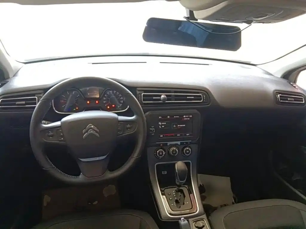 Citroen C4 — миниатюра 10