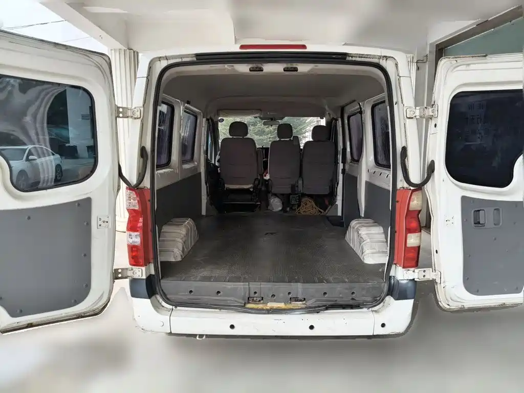 Foton Tuyano — миниатюра 10