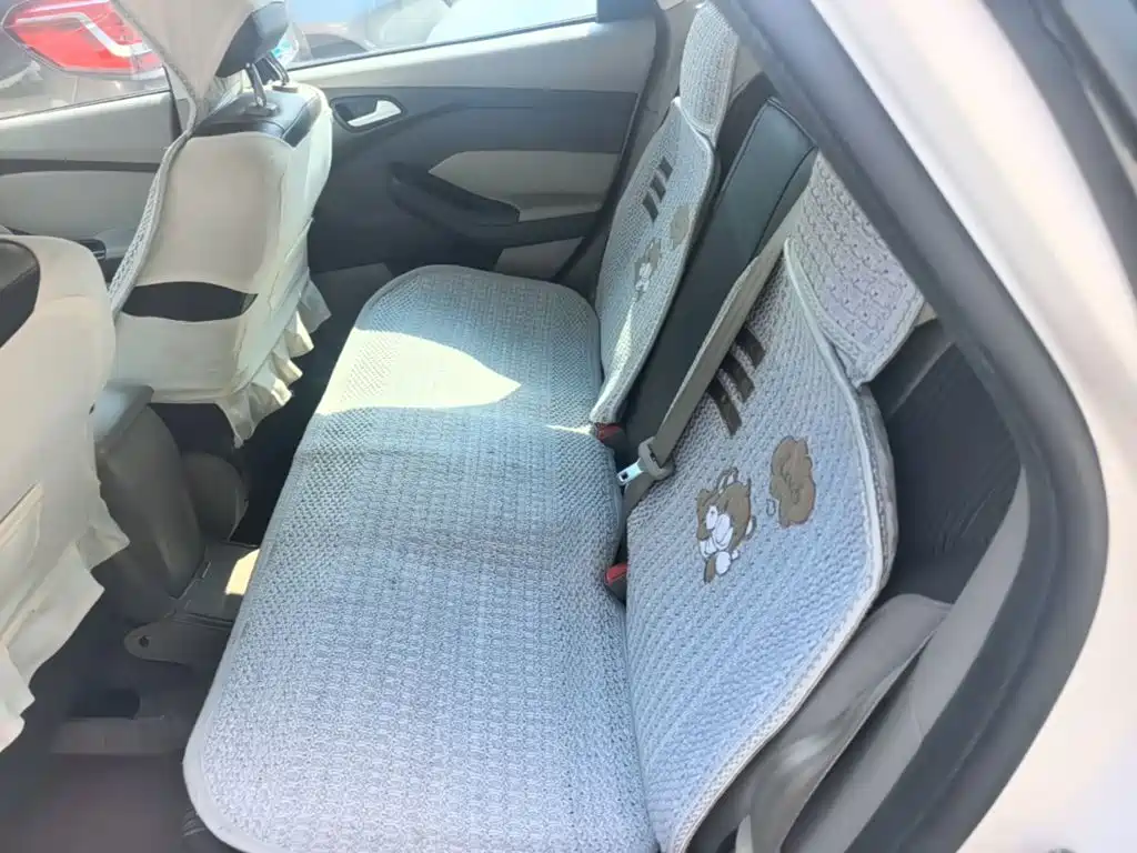 Ford Focus — миниатюра 20