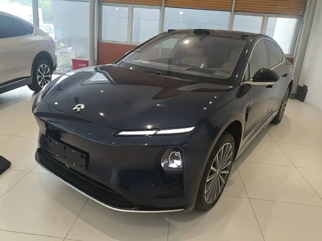 NIO ET9