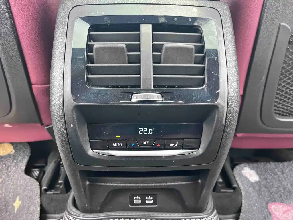 BMW X4 — миниатюра 23