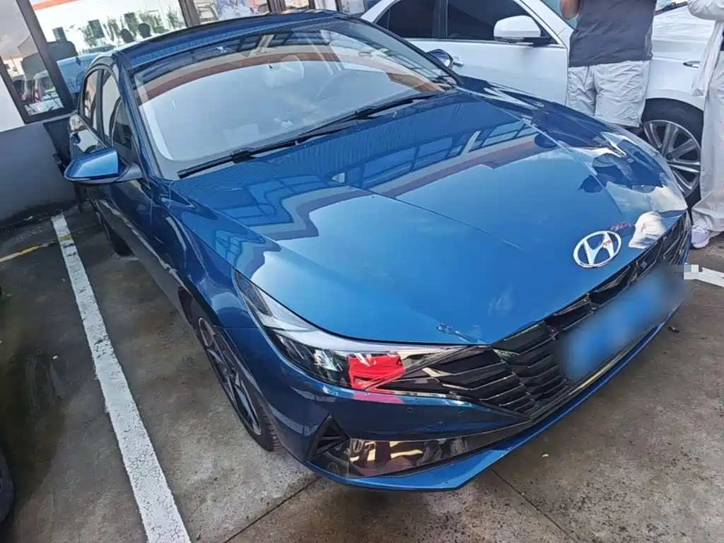 Hyundai Elantra — миниатюра 4