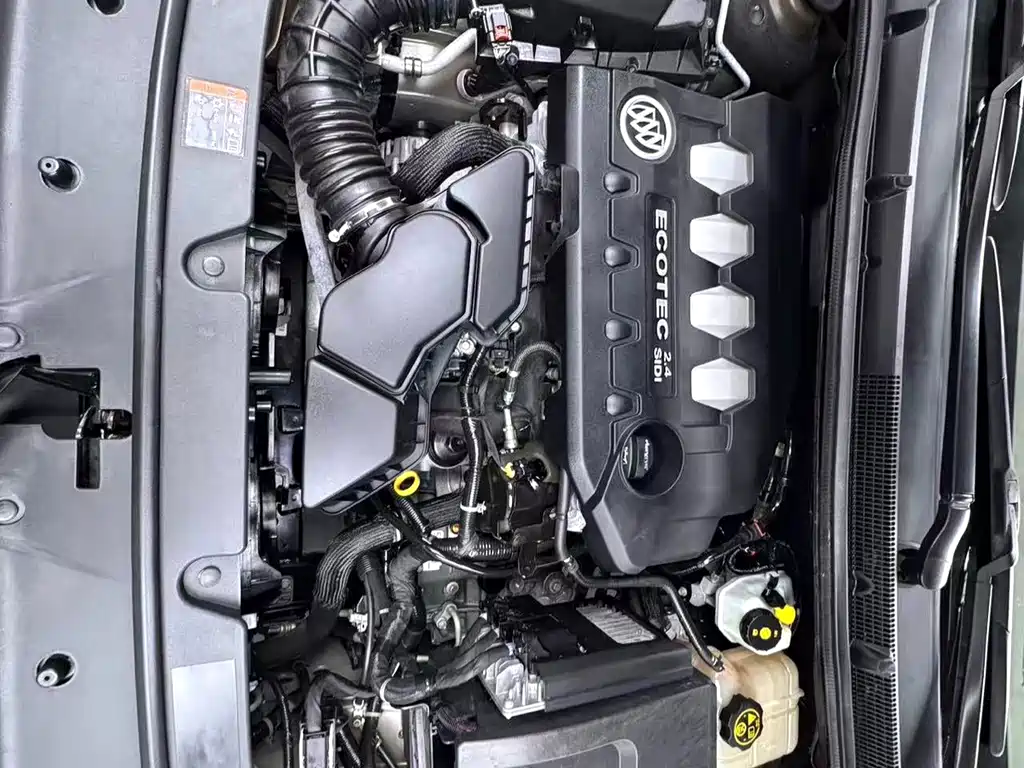 Buick LaCrosse — миниатюра 12
