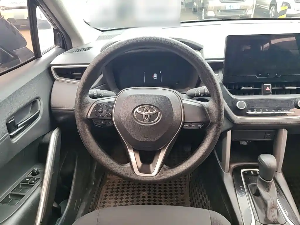 Toyota Frontlander — миниатюра 11