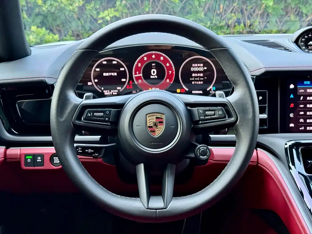 Porsche Panamera — миниатюра 13