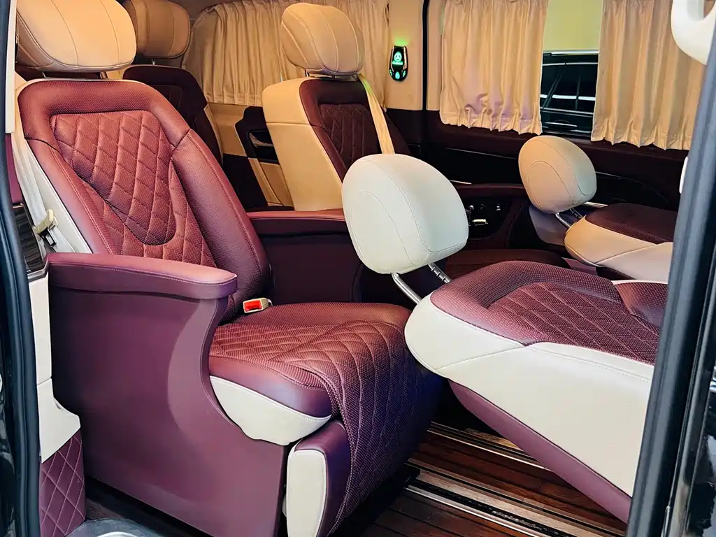 Mercedes-Benz V-Class — миниатюра 14