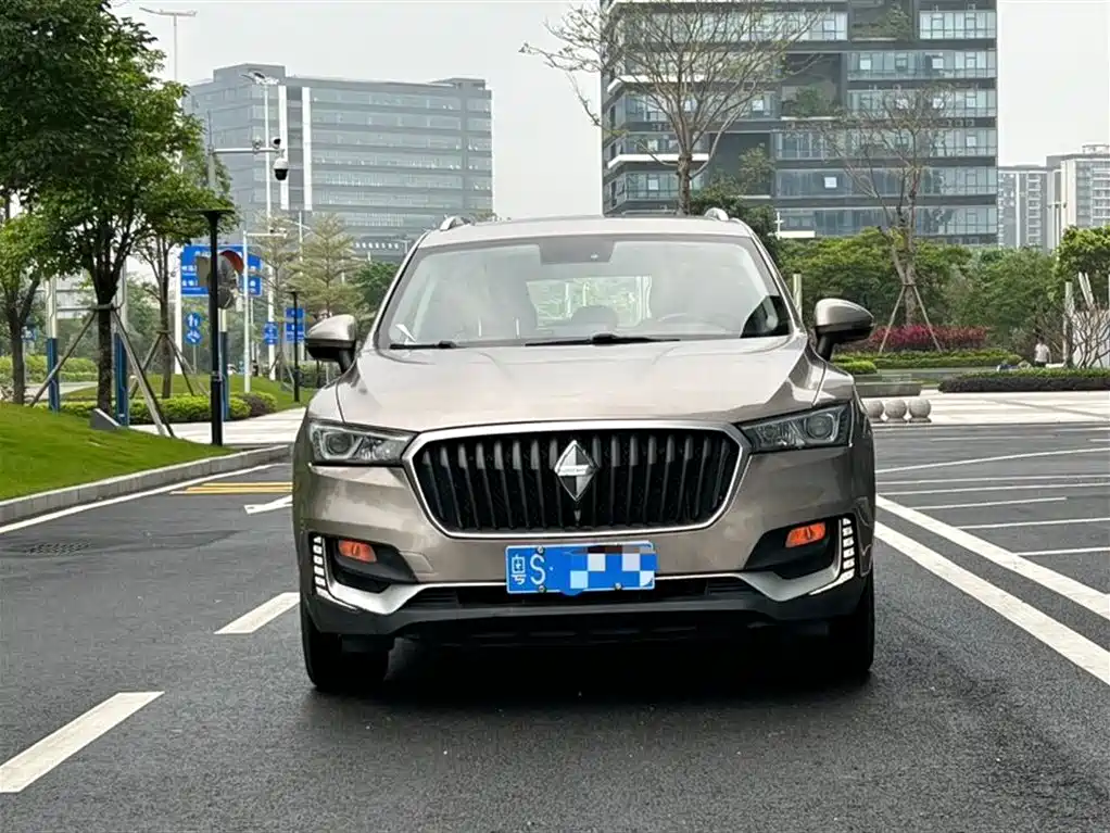 BORGWARD BAOWO BX5