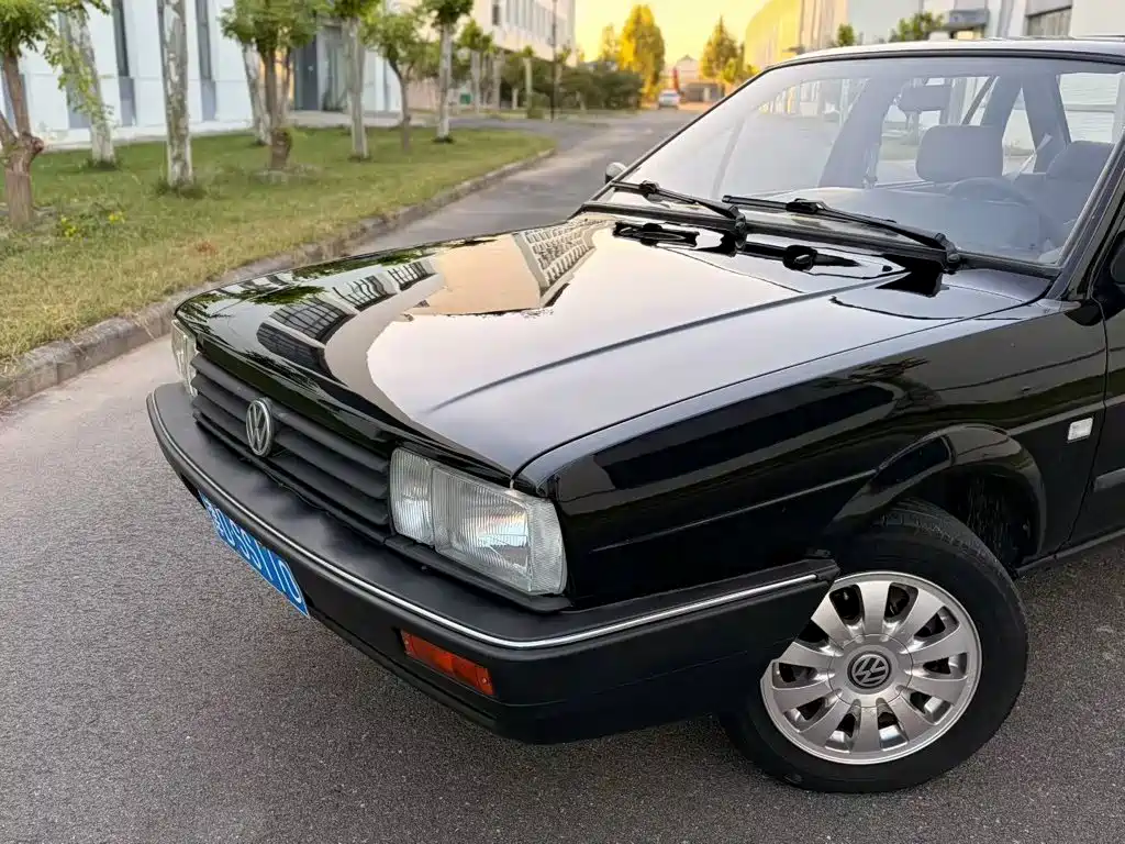 Volkswagen Santana Classic — миниатюра 5