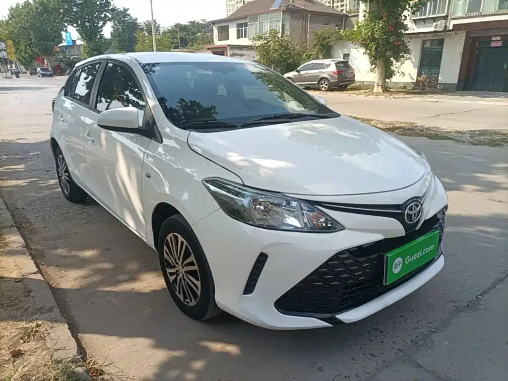 Toyota Vios FS — миниатюра 4