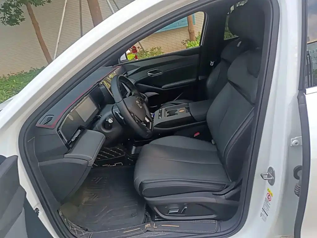BYD Qin L — миниатюра 15