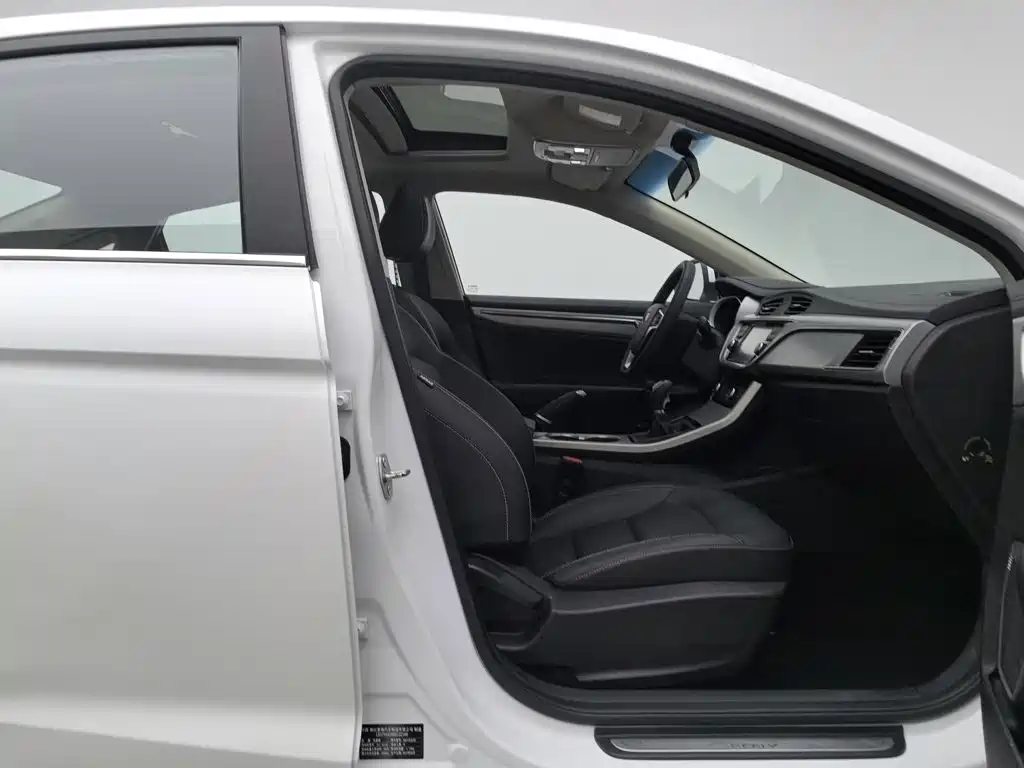 Geely Emgrand GL — миниатюра 23