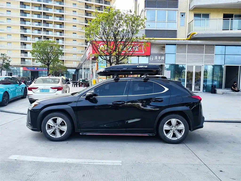 Lexus UX — миниатюра 3