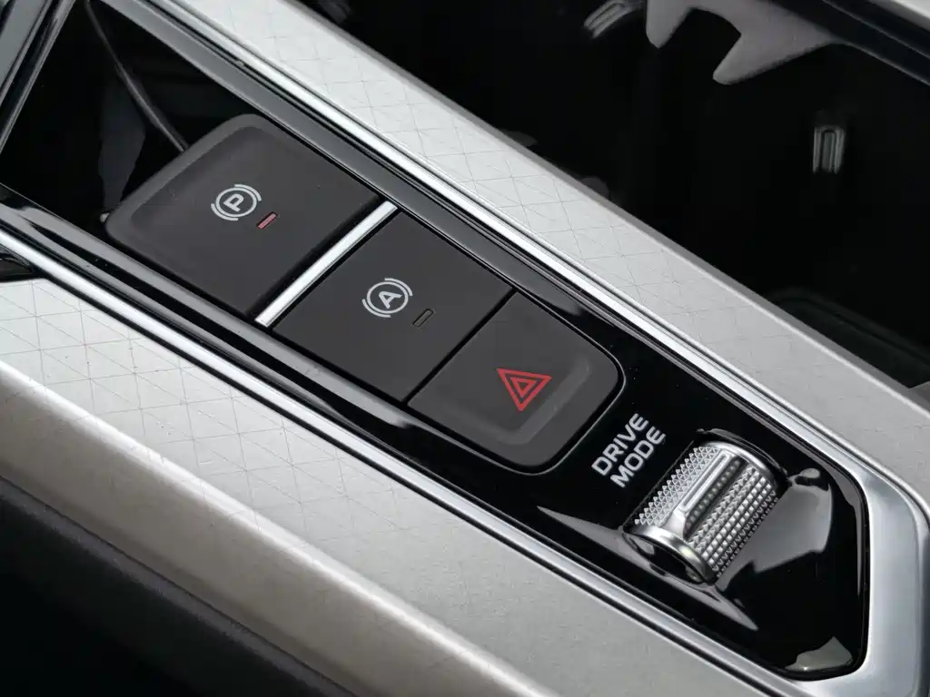 Geely Xingrui — миниатюра 20
