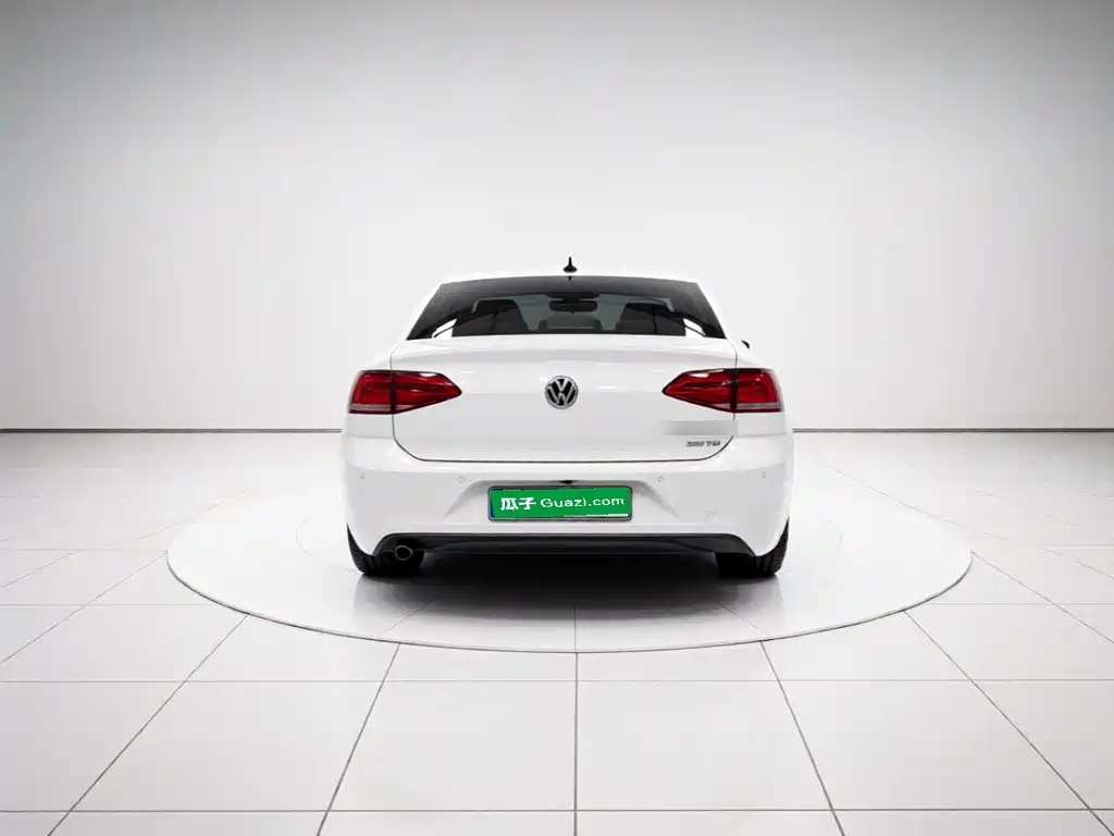 Volkswagen Lamando — миниатюра 3