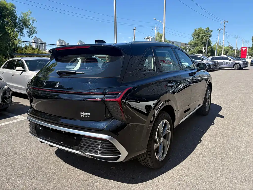 Hongqi Hongqi HS3 PHEV — миниатюра 5