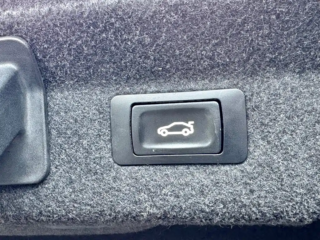Audi A6L — миниатюра 20