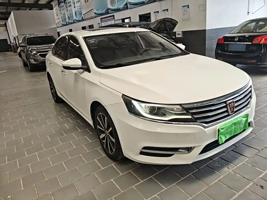 Roewe Roewe i6 Classic — миниатюра 4