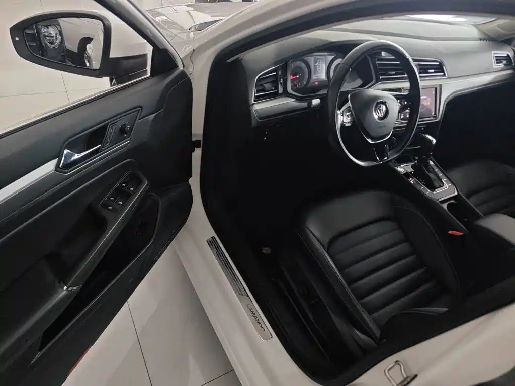 Volkswagen Lamando — миниатюра 19