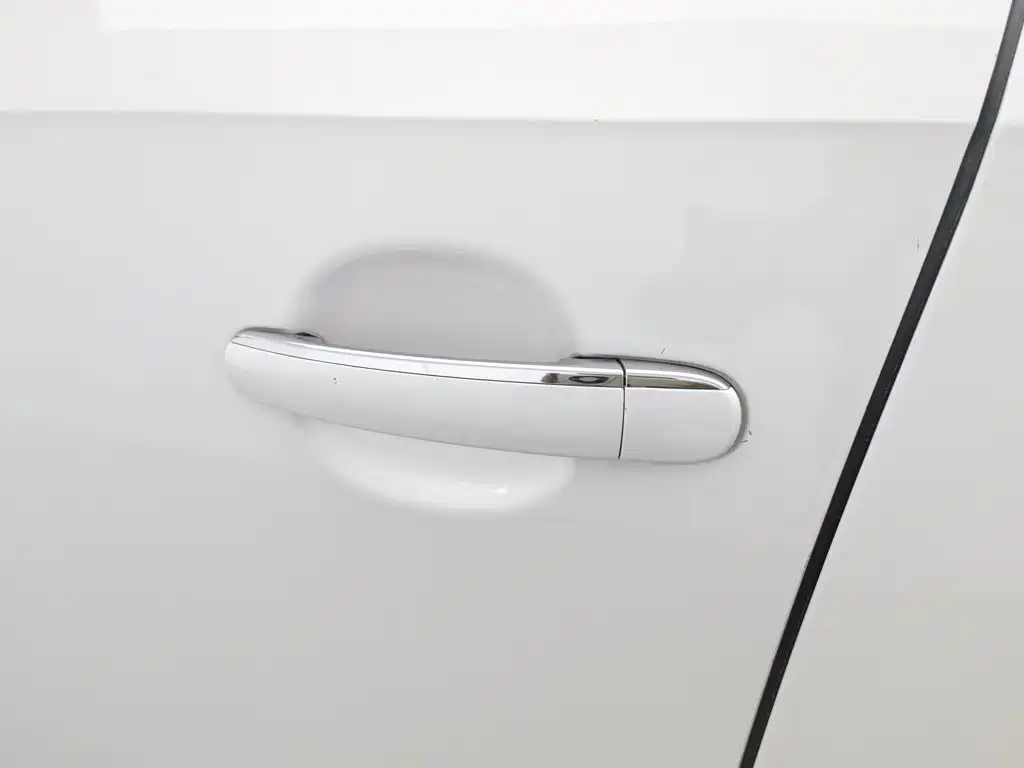 Volkswagen Sagitar — миниатюра 18