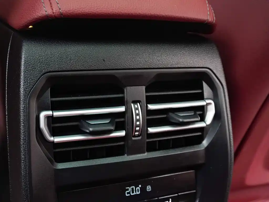BMW 3 Series — миниатюра 16
