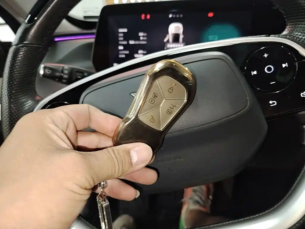 XPeng P7 — миниатюра 9