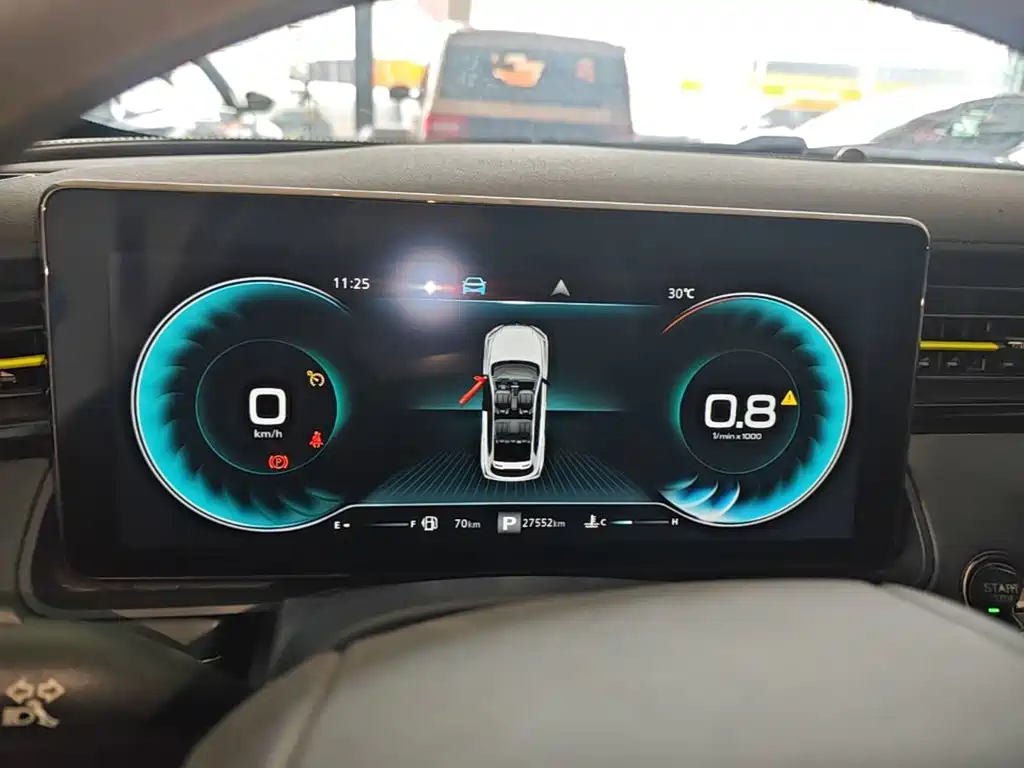 Roewe RX5 — миниатюра 12