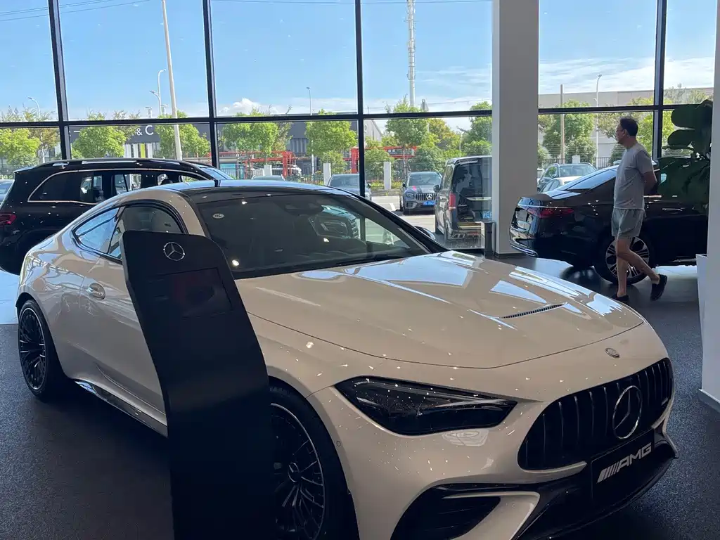Mercedes-Benz CLE AMG — миниатюра 2