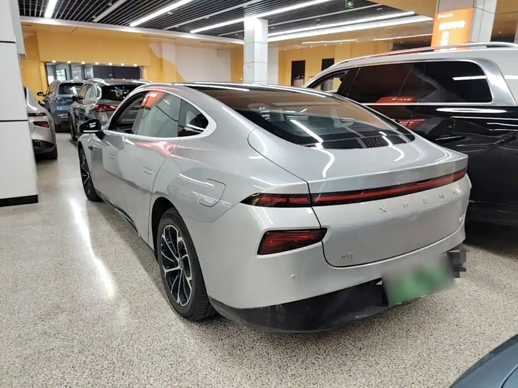 XPeng P7 — миниатюра 5