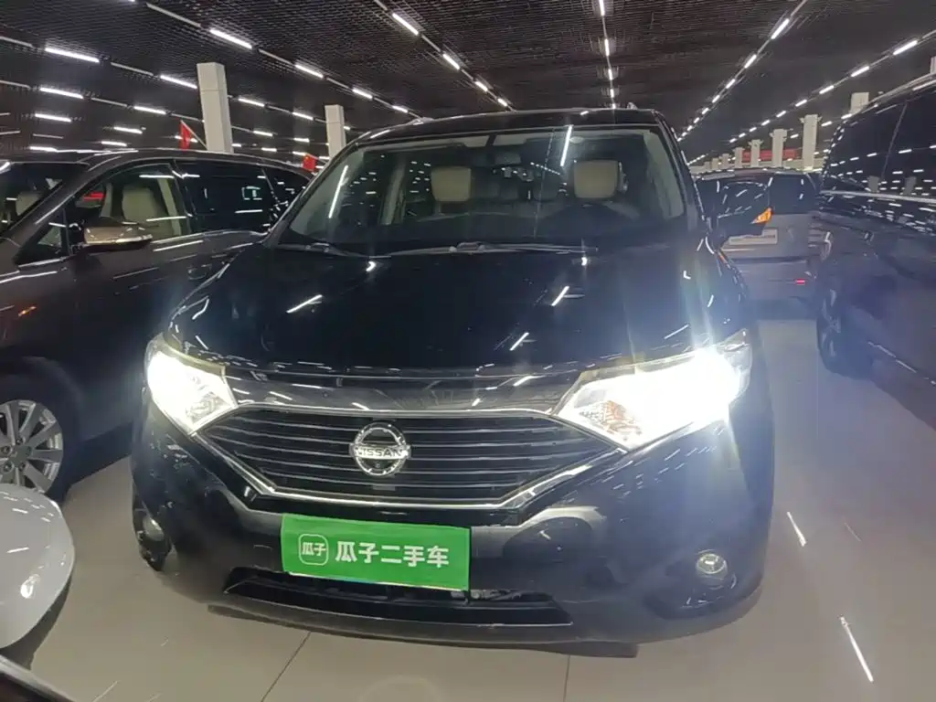 Nissan Quest — миниатюра 3